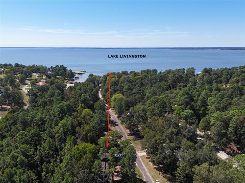 458 Rain Forest Rd, Onalaska, TX, 77360-8037 | Card Image