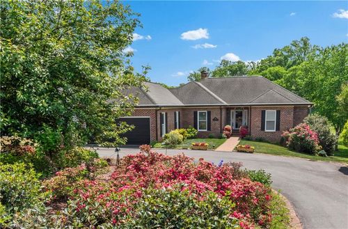 166 River Hill Dr, Bermuda Run, NC, 27006-9599 | Card Image