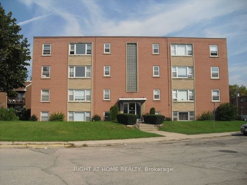 305-1 Osler Crt, Hamilton, ON, L9H4L2 | Card Image