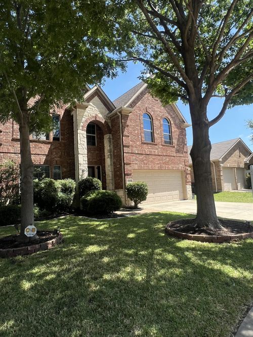 11462 Henderson Dr, Frisco, TX, 75035-8844 | Card Image