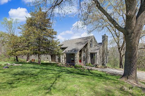 5 Knoll Ct, Galena, IL, 61036-7806 | Card Image