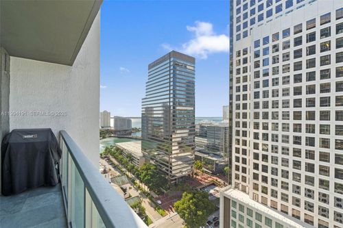 apt-2510-500 Brickell Ave, Miami, FL, 33131-2583 | Card Image