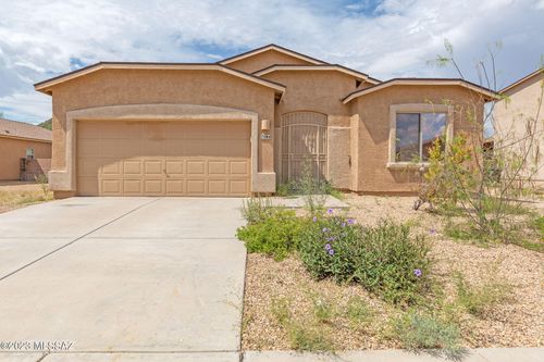 7084 S Camino Derecho, Tucson, AZ, 85746 | Card Image