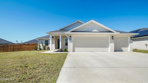 3885 Heartwood St, Panama City, FL, 32404-3839 | Card Image