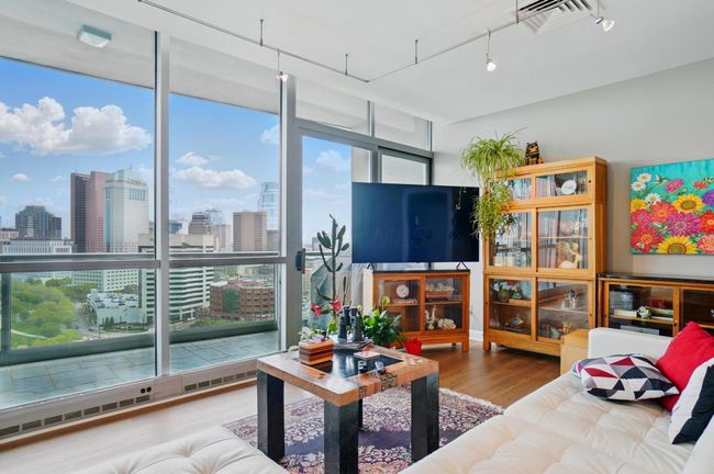 APT-2120 - 1 Miranova Pl, Condo with 1 bedrooms, 2 bathrooms and null parking in Columbus OH | Image 25