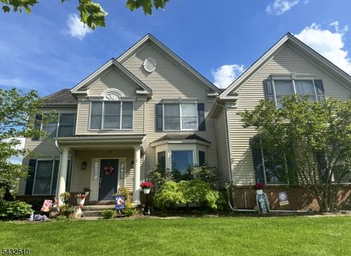 1 Tanager Dr, Ringoes, NJ, 08551-1120 | Card Image