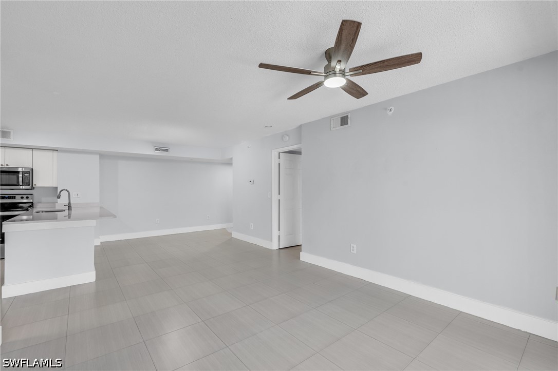 Residential Lease in Naples 4