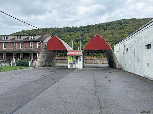 635-639 Maple Avenue, Johnstown, PA, 15901 | Card Image