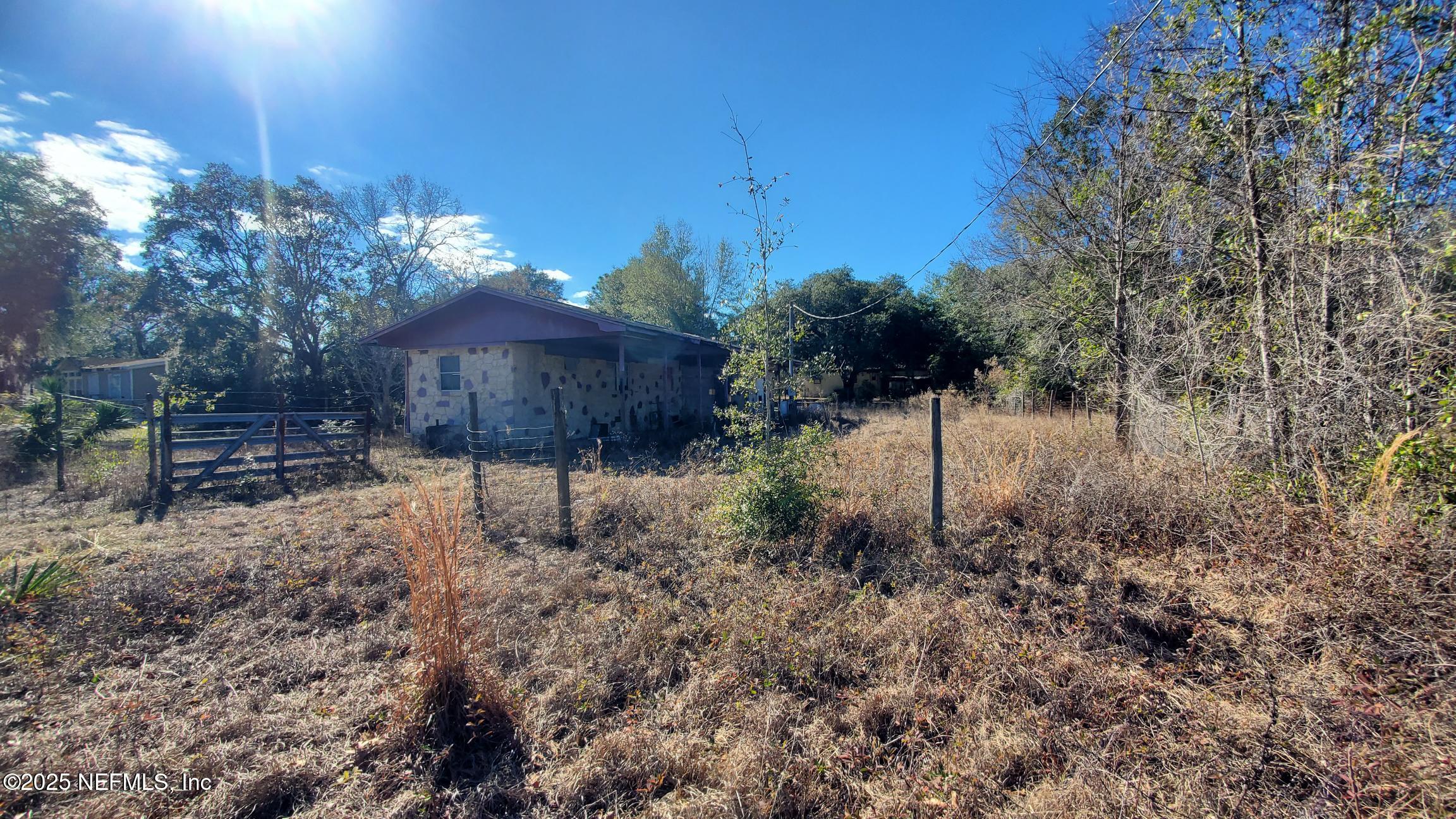 Residential in Interlachen