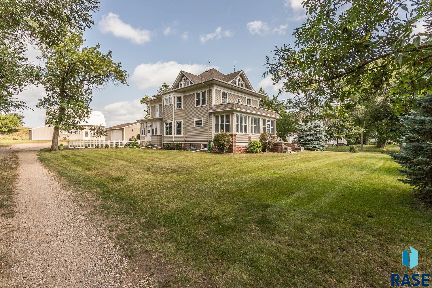 3rd St, Madison, SD 57042