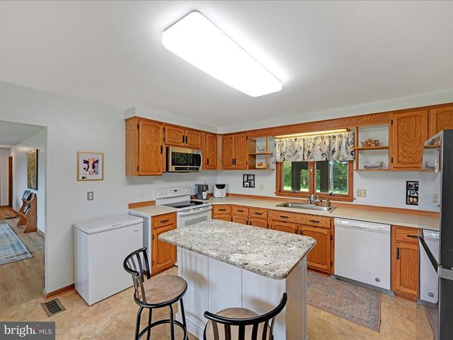 3850 Conewago Rd, House other with 4 bedrooms, 2 bathrooms and null parking in DOVER PA | Image 24