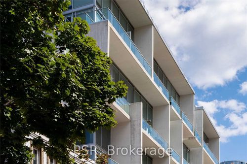 909-75 Portland St, Toronto, ON, M5V2M9 | Card Image
