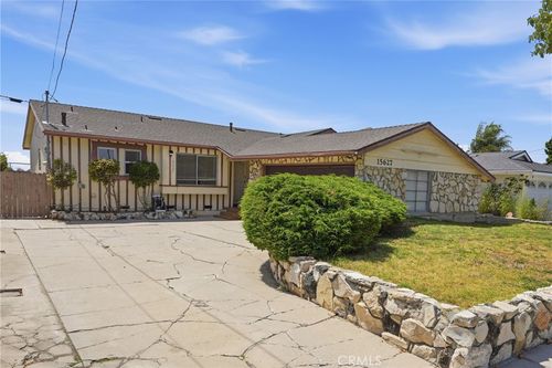 15627 Prairie Ave, Lawndale, CA, 90260-2228 | Card Image