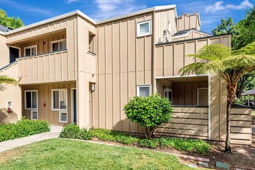 130 Monte Verano Ct, San Jose, CA, 95116-2653 | Card Image