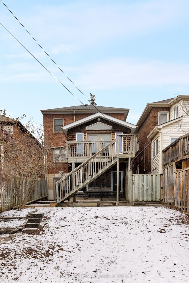27 Larkin Ave, House other with 4 bedrooms, 2 bathrooms and null parking in Toronto ON | Image 39