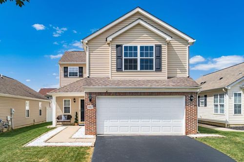 6862 Riding Trail Dr, Canal Winchester, OH, 43110-7826 | Card Image