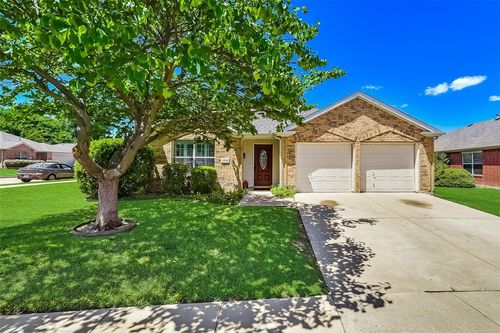 1206 Periwinkle Dr, Wylie, TX, 75098-7648 | Card Image
