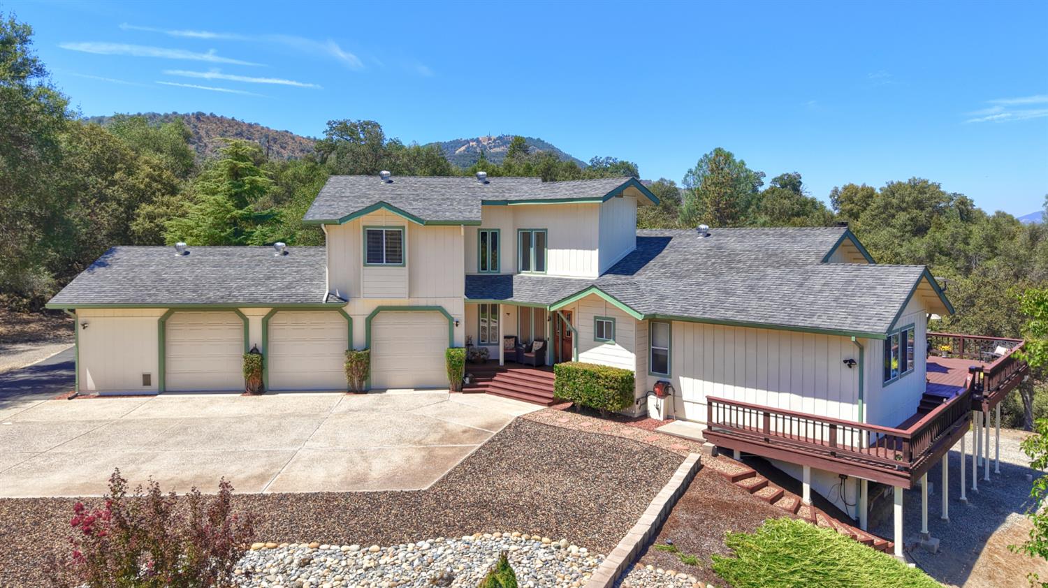 Residential in Oakhurst