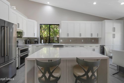 10546 E Cosmos Cir, Scottsdale, AZ, 85255-9040 | Card Image