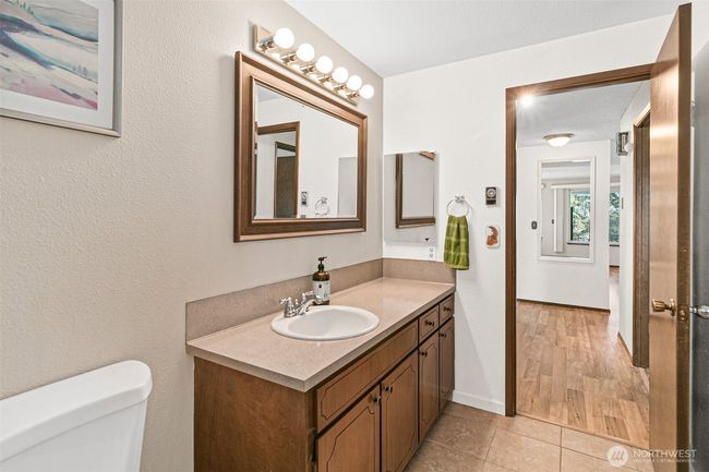 View Facing Back | Image 23