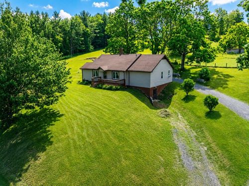 4045 Peaks Mountain Rd, Galax, VA, 24333 | Card Image