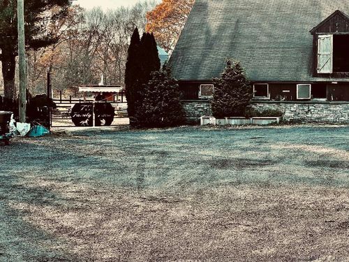 918 Wheelers Farms Rd, Milford, CT, 06461-1648 | Card Image