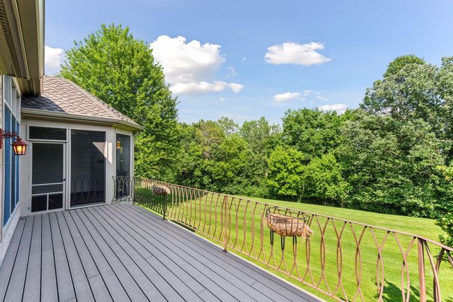 Effortless flow from indoor comfort to outdoor calm. | Image 27