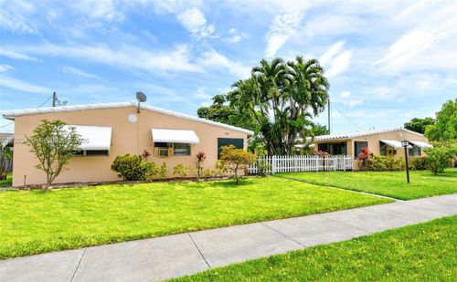 1734-1730-1734 Fletcher St, Hollywood, FL, 33020-6527 | Card Image