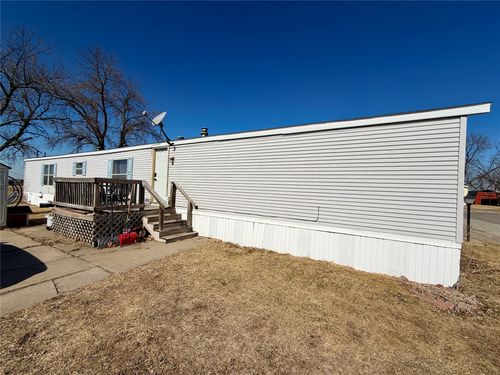 unit-9-500 Hy Vee Rd, Chariton, IA, 50049-1979 | Card Image