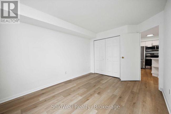1802 - 25 Grenville St, Condo with 2 bedrooms, 1 bathrooms and null parking in Toronto ON | Image 20