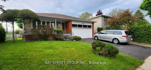 room1-45 Pineway Blvd, North York, ON, M2H1A5 | Card Image