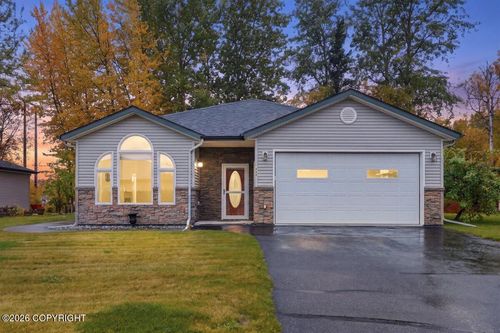 640 E Primrose Cir, Palmer, AK, 99645-6825 | Card Image