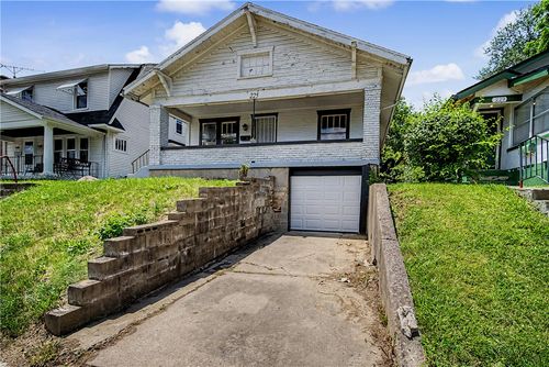 225 Elmhurst Rd, Dayton, OH, 45417-1420 | Card Image