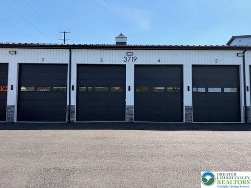 unit-b-bays-2-and-3-3719 Old Philadelphia Pike, Lower Saucon Twp, PA, 18015 | Card Image