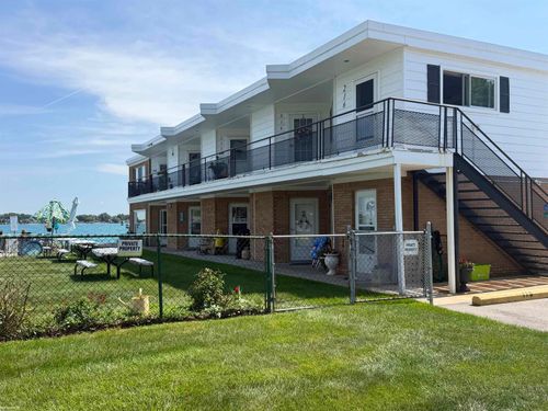 444 N Main #214 Street, Marine City, MI, 48039 | Card Image