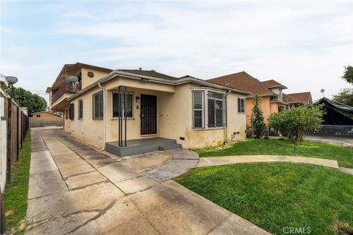 154 E 82nd Pl, Los Angeles, CA, 90003-2944 | Card Image
