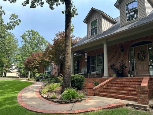 49 Caddo Dr, Conway, AR, 72032-9158 | Card Image
