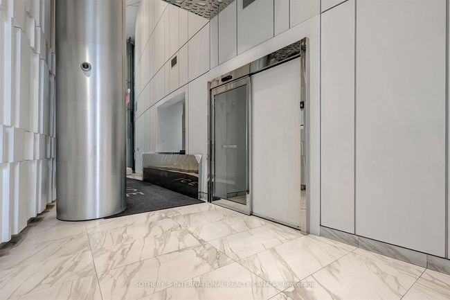 4706 - 14 York St, Condo with 2 bedrooms, 1 bathrooms and null parking in Toronto ON | Image 24