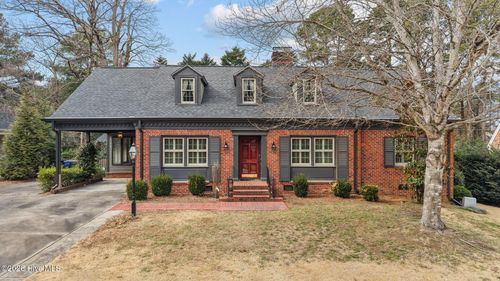 401 Brentwood Dr N, Wilson, NC, 27893-1711 | Card Image