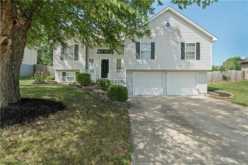 1817 Kenwood Drive, Blue Springs, MO, 64014 | Card Image