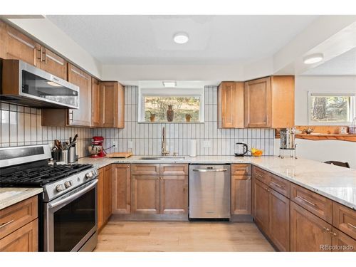 20 Long Ridge Dr, BAILEY, CO, 80421-2128 | Card Image