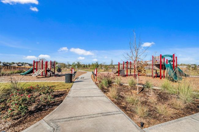 15679 Honey Cove Dr, House other with 3 bedrooms, 2 bathrooms and 2 parking in Conroe TX | Image 19