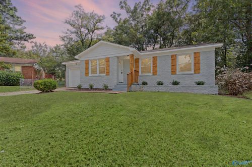 3210 Tucker Dr Nw, Huntsville, AL, 35810-3120 | Card Image