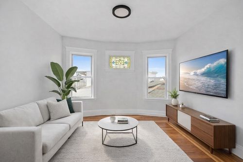 2-33 Harbor View Street, Boston, MA, 02125 | Card Image