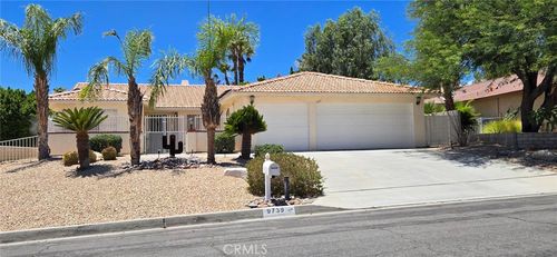 9739 Warwick Dr, Desert Hot Springs, CA, 92240-1309 | Card Image