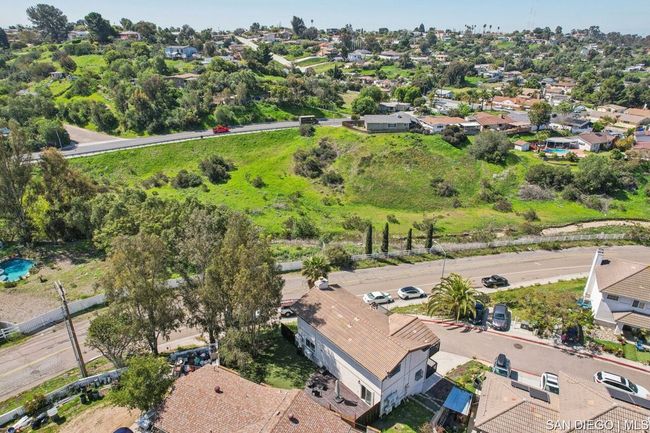 2351 Star Pine Dr, House other with 3 bedrooms, 3 bathrooms and 4 parking in Lemon Grove CA | Image 51