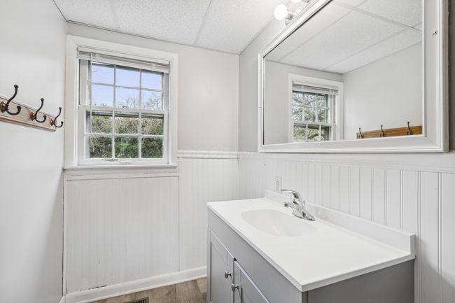 108 S 8 Th St, Home with 0 bedrooms, 0 bathrooms and 6 parking in Hebron OH | Image 17