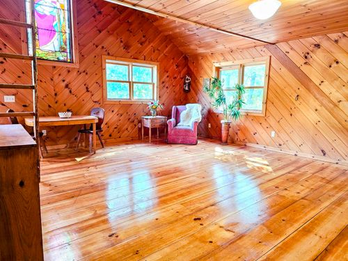 5825 Route 30, Townshend, VT, 05359 | Card Image