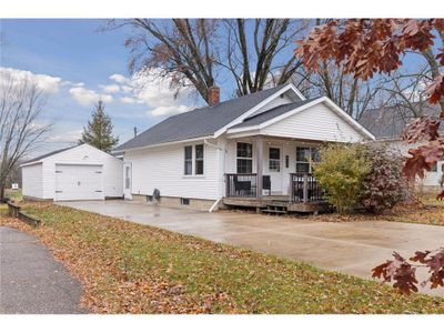 415 E Maple Street, House other with 2 bedrooms, 1 bathrooms and null parking in WOODVILLE WI | Image 2