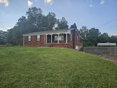 1077 Rock Ave, Palmer, TN, 37365-2628 | Card Image